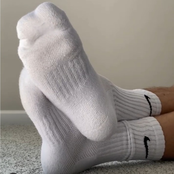 Nike - Picture 8 of 9